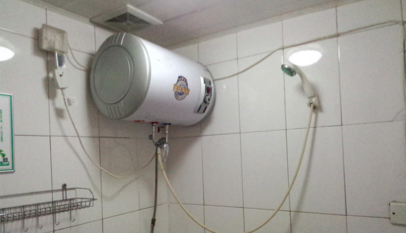 储水式电热水器 谈球吧